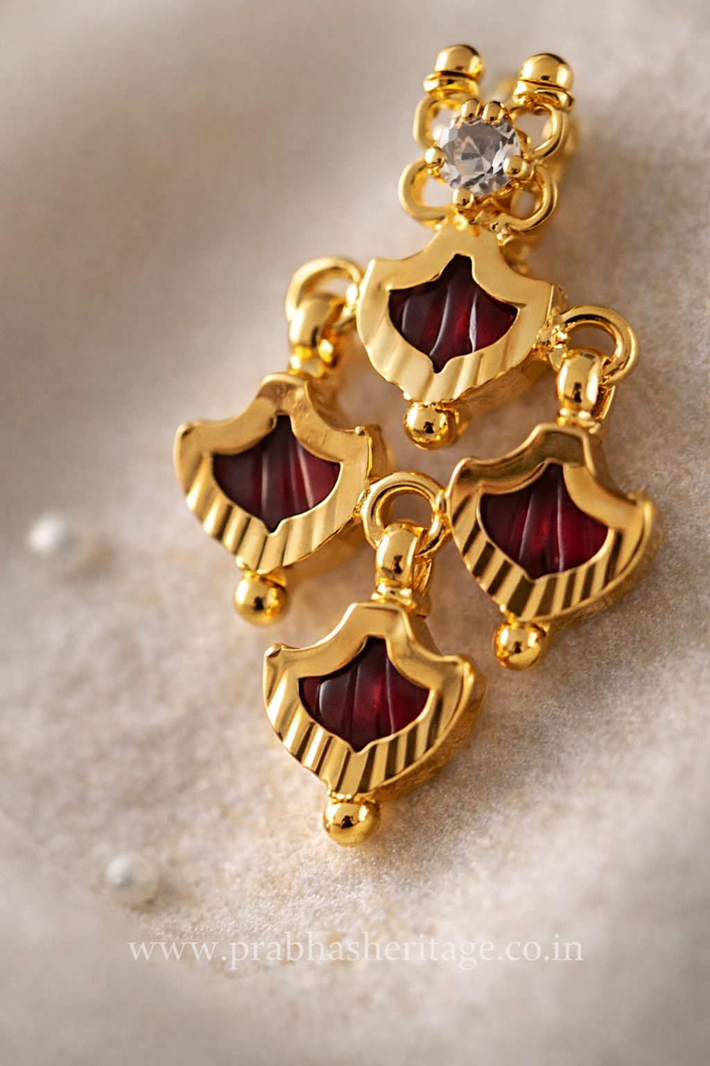 Anuraga Palakka Earrings - Red