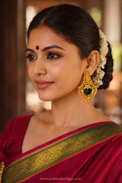 Marataka Lakshmi Palakka Thodu