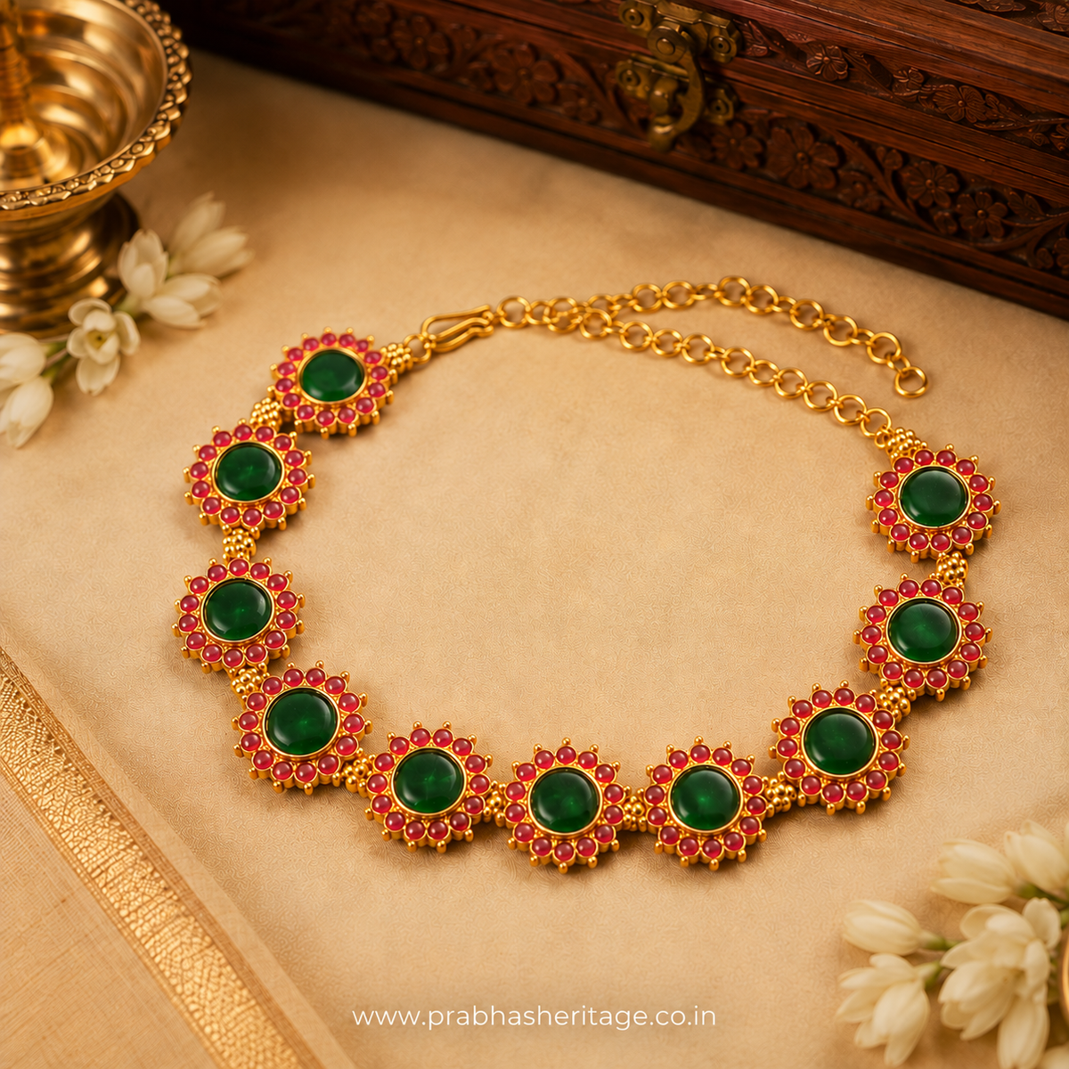 Maragatha Ratna Chandrika Choker