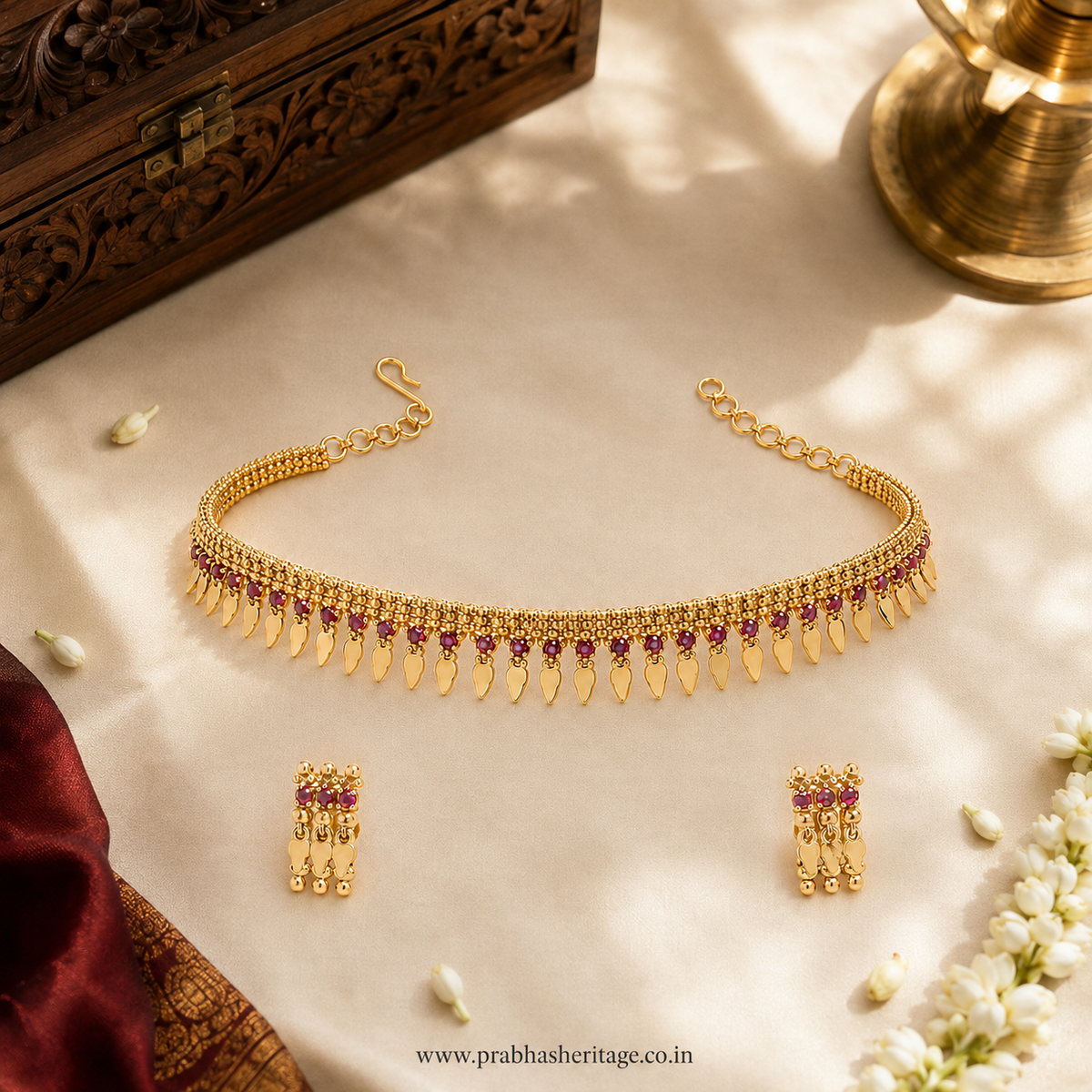 Ilakka Thali Choker Set