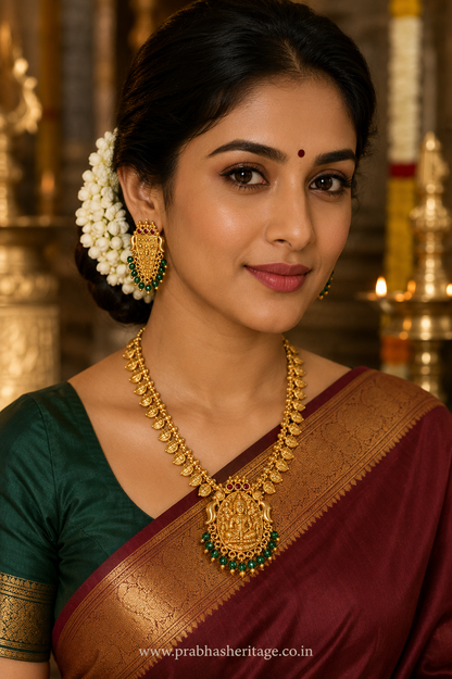 Ratna Nettipattam Kammal