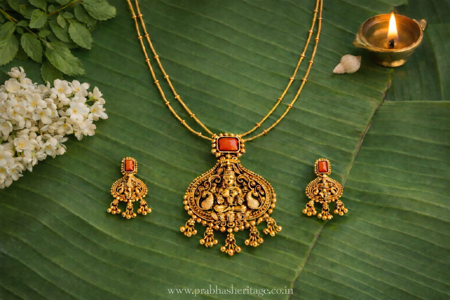 Lakshmi Mayura Antique Temple Necklace Set