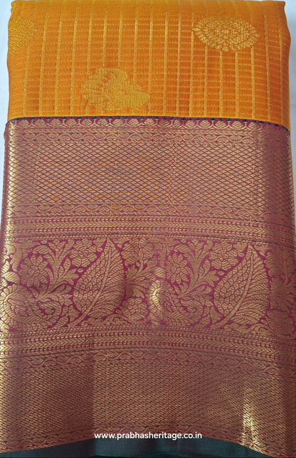 Kalyani Kanakavarnam