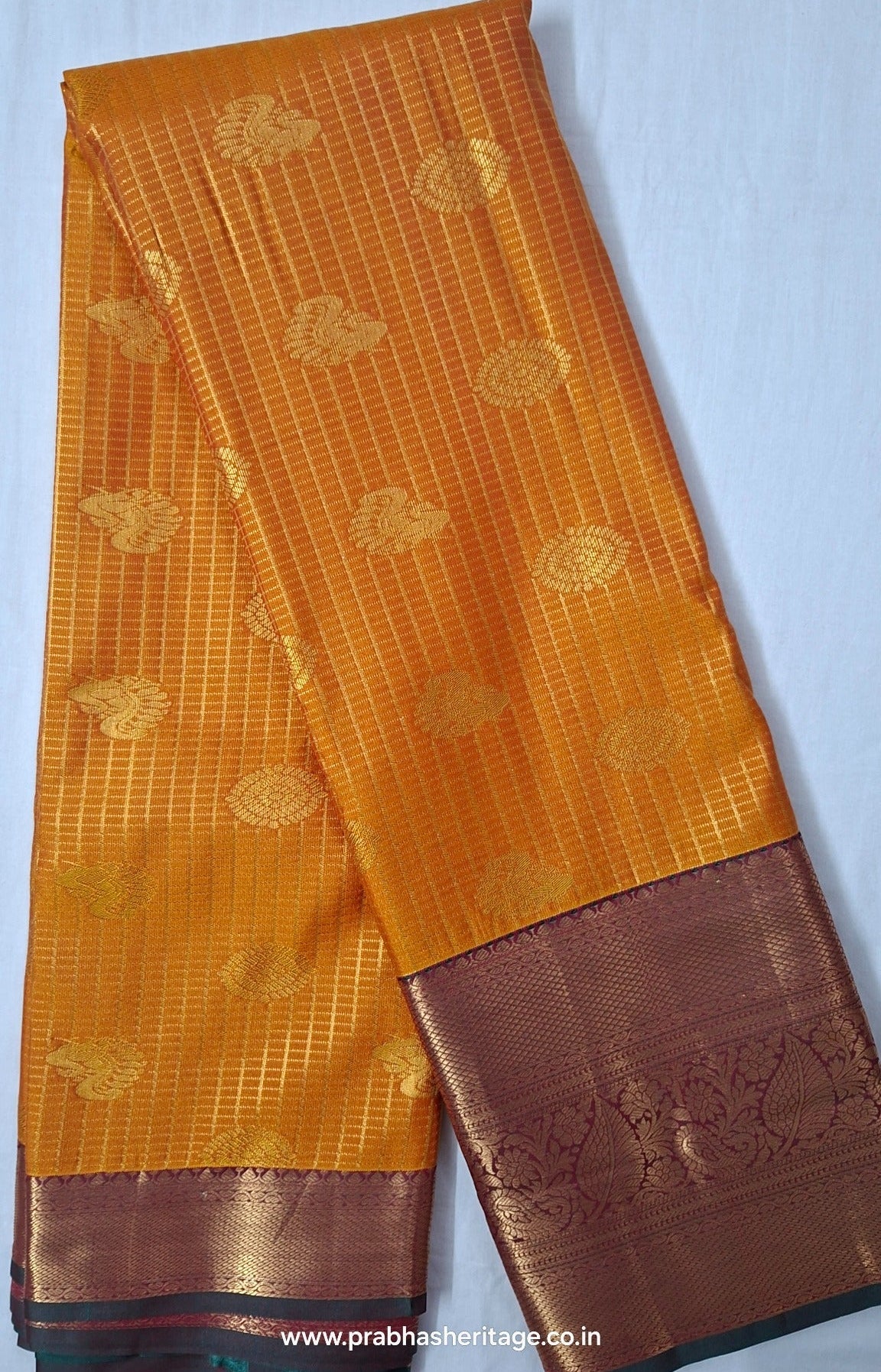Kalyani Kanakavarnam