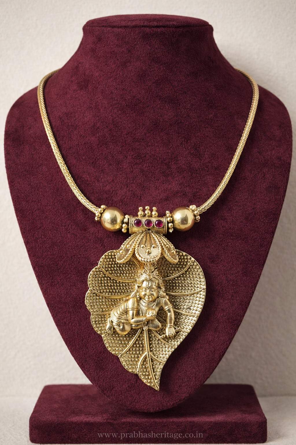 Aalilayil Venna Kannan - Antique Finish