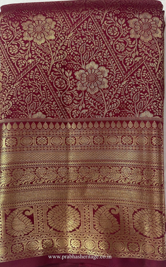 Bhairavi Aruna Prabha short-folded to show the body and gold zari border