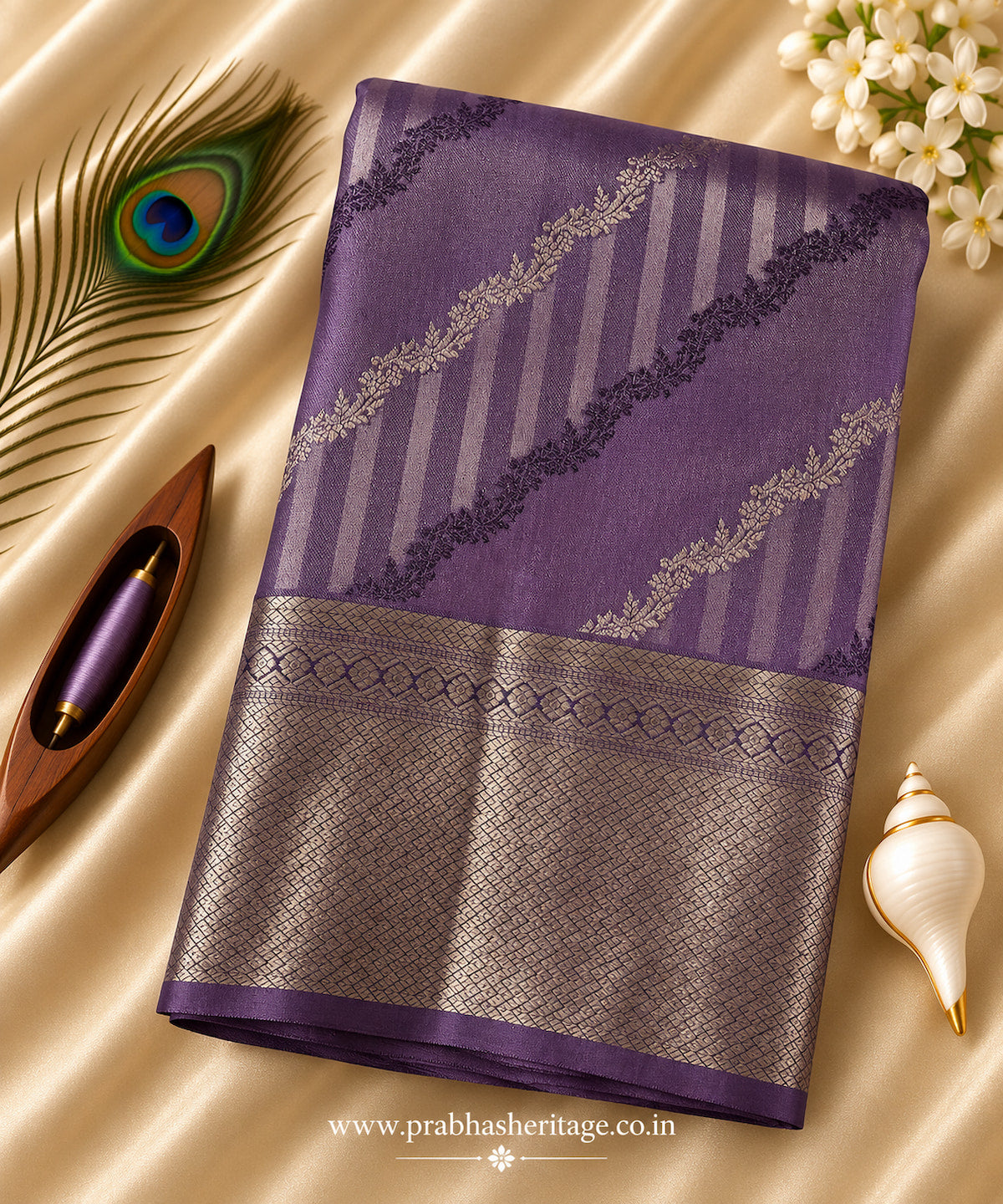 Lavender-lilac handloom Kanchipuram pure silk bridal saree with a gold zari border, portrait